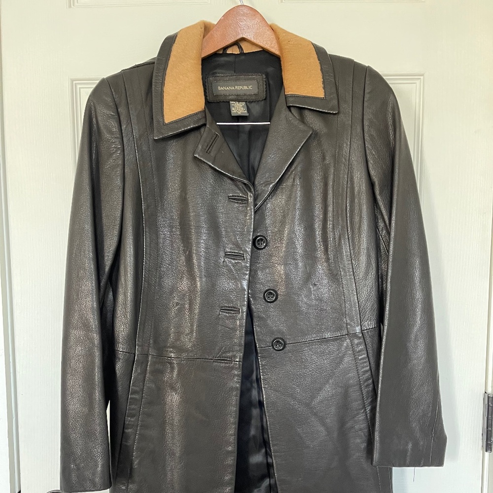 Banana Republic Limited Edition brown leather jacket with tan collar